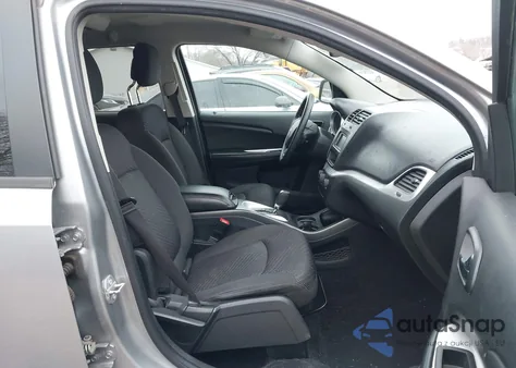 2017 Dodge Journey Sxt z USA, uszkodzony, nr VIN 3C4PDCBGXHT576076